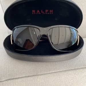 Vintage tortoise shell Ralph Lauren sunglasses with original case